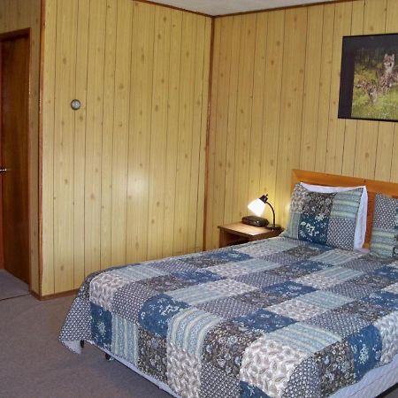 Stardust Motel Haines Junction Esterno foto