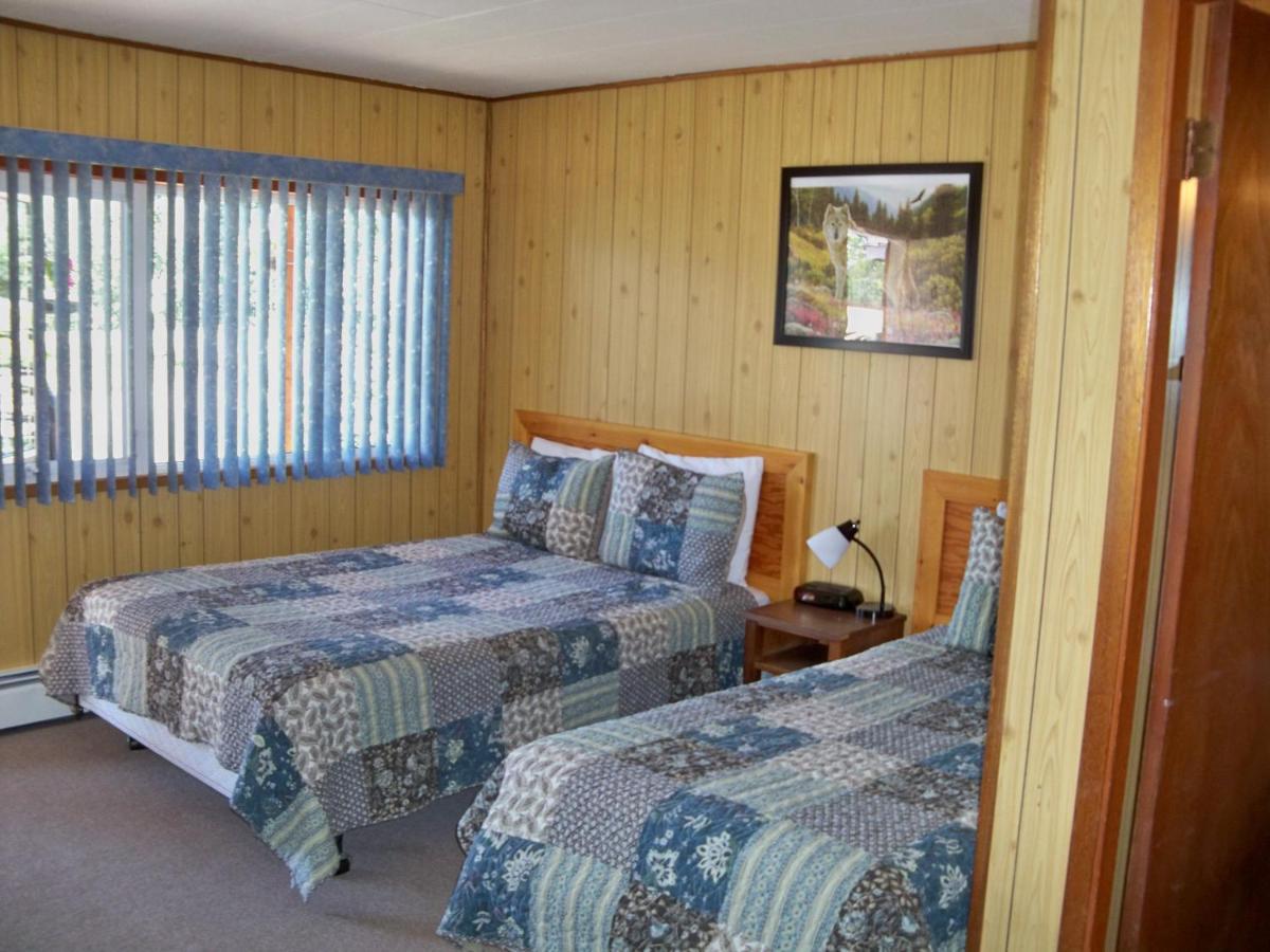 Stardust Motel Haines Junction Esterno foto